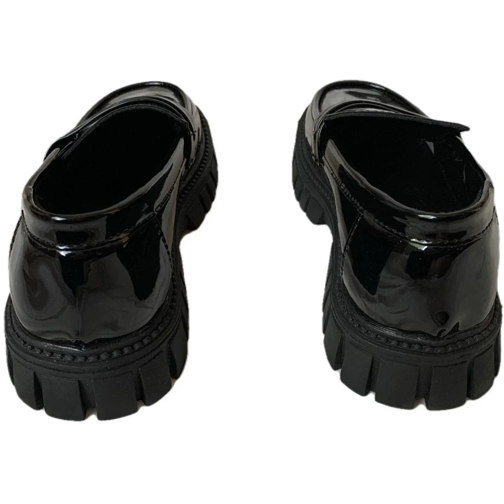 Jiaomei Womens Black Lug Sole Loafers Faux Patent Leather Preppy Sz 36 US 5.5/6